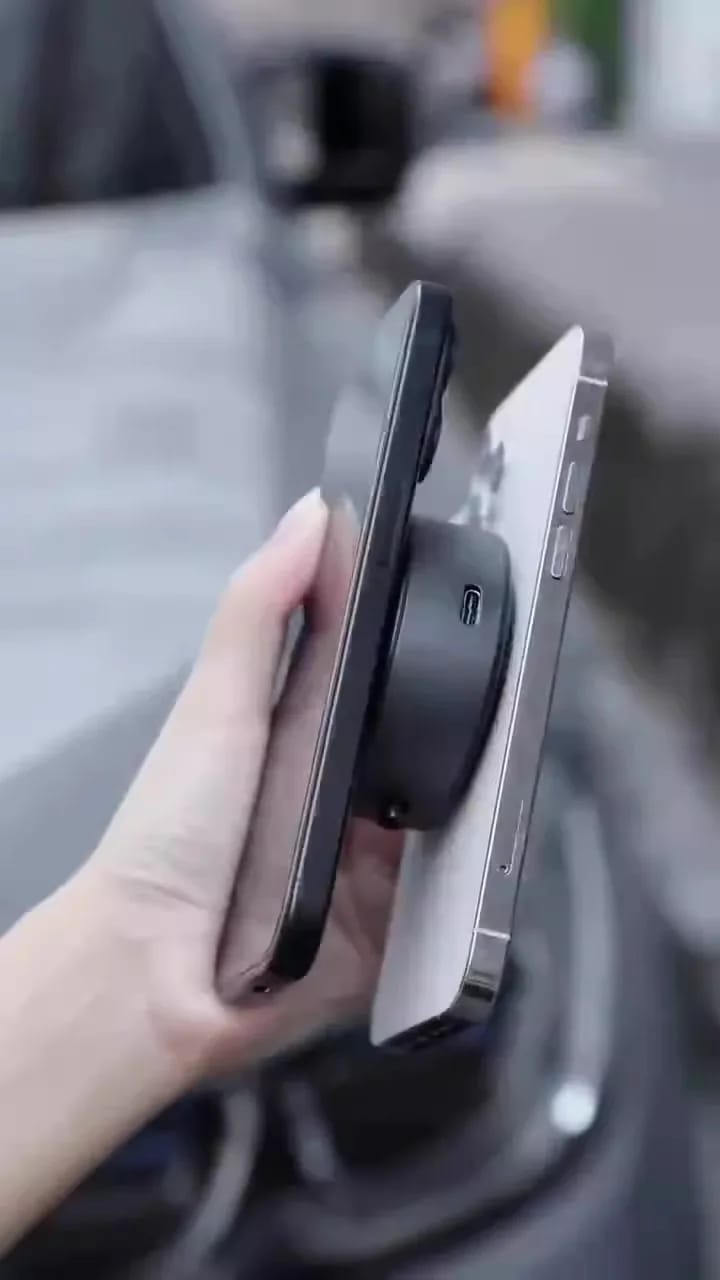 حمالة هاتف مغناطيس شفط على التابلو