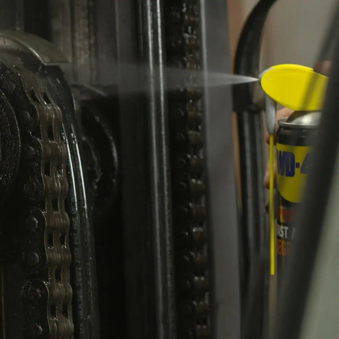 WD-40 Specialist Fast Acting Degreaser